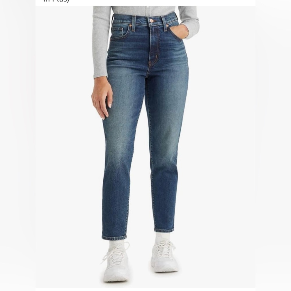 Levi's Women's High Waisted Mom Jeans New With Tags Sz 28x27 2 pair